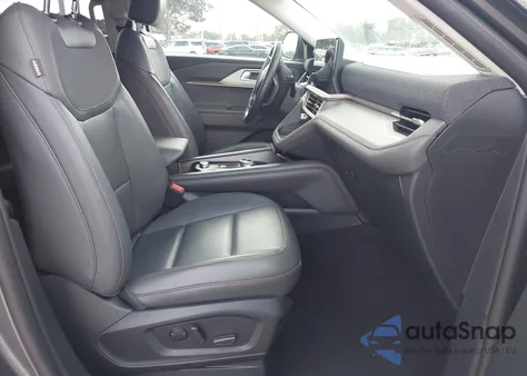 2025 Ford Explorer Active z USA, uszkodzony, nr VIN 1FMUK7DH9SGA03246